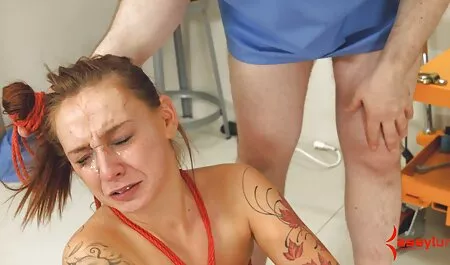 金髪10分ランジェリーでフロントのカメラと完璧なおっぱい 女性 用 エロ 動画