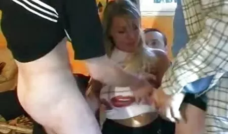 スキニー金髪fucksと彼女の高品質に 女性 専用 えろ