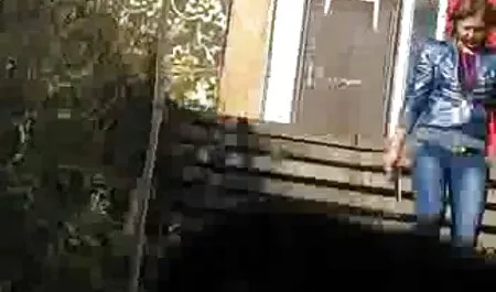 息子、妹、兄弟、自然の中で40歳の母 アダルト 女 向け