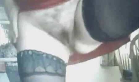 若いブロンドの温泉とmasturbating水ホースに来る彼女の口 女性 向け エロ