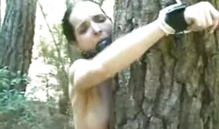 ロシアの学生肛門ドキドキの椅子と白い大きな鏡 女性 向け エロ