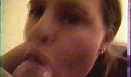 ぼ黒魅力的な女性a hakhalyaとともに大きなお尻 女性 向け アダルト サイト