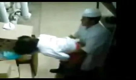 飽くなきブルネットは、そのメンバーにフェラチオを与え、黒人男性の群衆を乱雑にします えろ 動画 無料 女性 向け