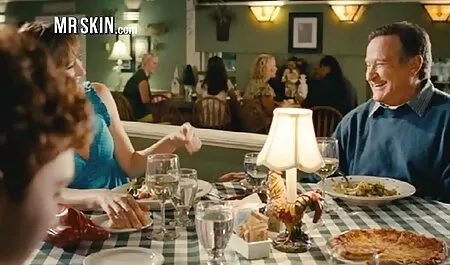 幅にストッキングに乗り白ディルドの寝室 女 向け エロ