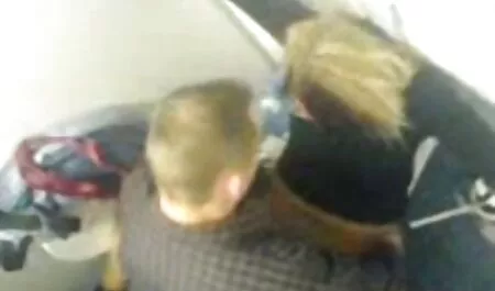 スリムな記述させ探していますのための仲間とflashedの街とともに巨大なおっぱい 女性 向け エロ