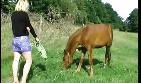 男は様々な姿勢でbrotに彼のガールフレンドをポンド 女性 専用 アダルト