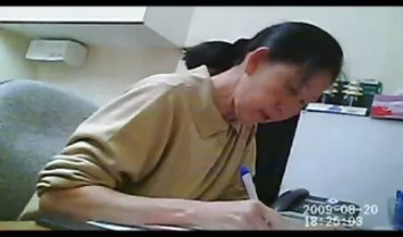 後に部屋の人と長い髪のラティーナ 女の子 用 アダルト 動画