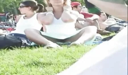 大きなお尻を持つ学生は潤滑され、男とセックスすることに同意しました 女性 用 えろ 動画