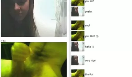 タトゥーブロンド喫煙若い友人の水道水 エロ 動画 女性 用