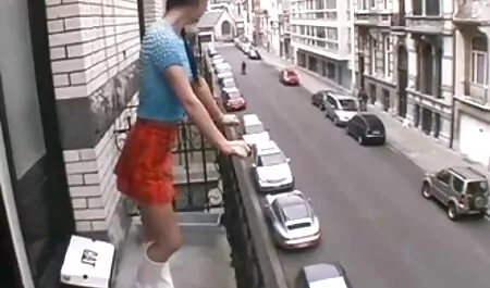 お母さんmilf短い髪とタトゥー与えるでザ尻と与えますaフェラチオ エロ 画像 女 向け