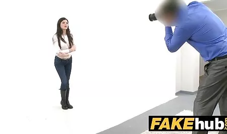 チキン陸上競技Anllela祭り戦利品ポンプ少しプールを押してください 無料 エロ 女子 向け