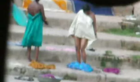 成熟した金髪けいれん弄友人の間に巨大なおっぱいミルク 女性 用 av アニメ