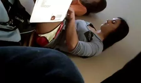 異人種間の69レズビアン愛撫はオーガズムにそれらを取る 無料 女性 向け えろ 動画