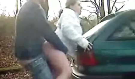 大きなお尻milf彼女の妹とともにaディルドの寝室でフロントのa エロ 女性 向け webカメラモニタ