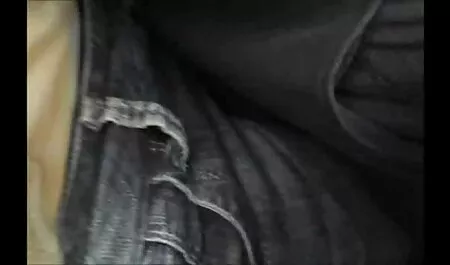 彼女の彼氏のコックをけいれんスリムラティーナ アダルト 女性 用 動画