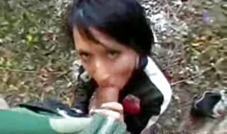 アメリカのラティーナ喜ば彼女自身と滑りfisting 女の子 向け アダルト