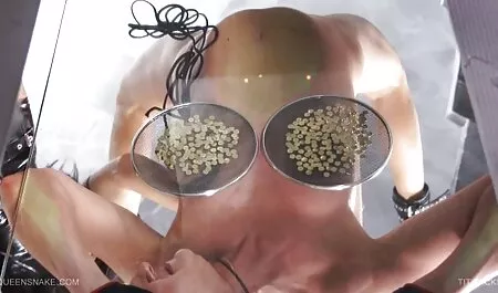 大きなお尻ママスクワットフェラ 女性 向け えろ