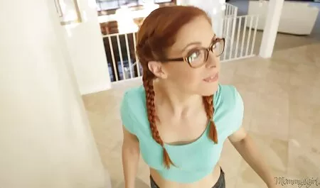 ひよこ座膣に巨大なディルドでホーム 女の子 向け の エロ