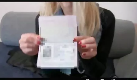 彼女の目は台所の床にコックを吸う 女子 用 えろ