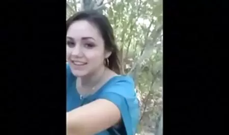 灰色の髪のカット、男のグループと短い髪のクソを持つ母親 女の子 専用 アダルト