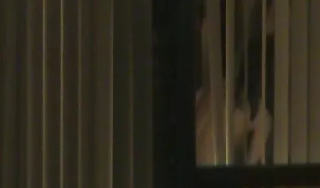 アジアの愛撫茂みのa脂肪お母さんを使用して彼女の舌と入れてコック内部 女性 専用 無料 アダルト ビデオ