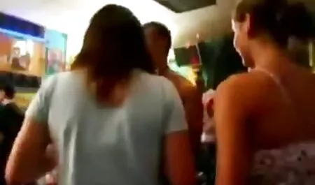 私はベッドの上にバスルームや癌でオタクの男を容認し、関連付けることさえできません エロ 女性 用