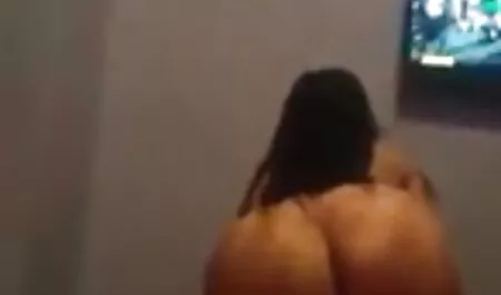 運動女の子の乗り物顔とクソパートナー エロ ビデオ 女性 用