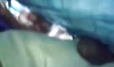 タトゥー男fucks彼の成熟した妻に肛門にアームチェア 女性 専用 オナニー 無料 動画