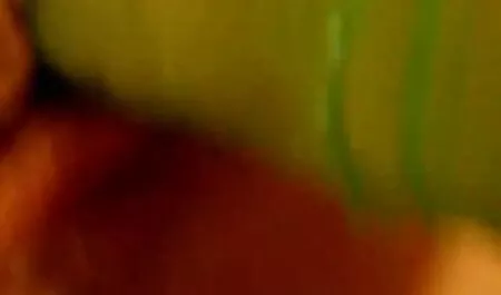 美しい女性の顔に残ったもの エロ 動画 女の子 用