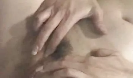 ドライバ兼おっぱい金髪と大きなお尻 女性 向け エッチ な