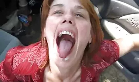 美しいレズビアンと細い体は性別の暖炉の近く fc2 アダルト 女性 向け